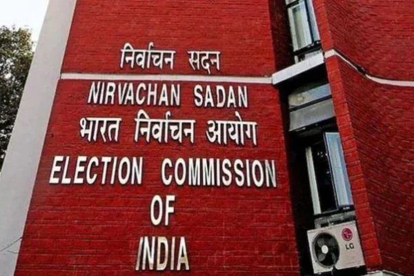 Lok Sabha polls 2024: The Election Commission of India has banned the publication of exit polls between April 19 and June 1. The Lok Sabha elections will be held in seven phases from April 19 to June 1, with counting on June 4.